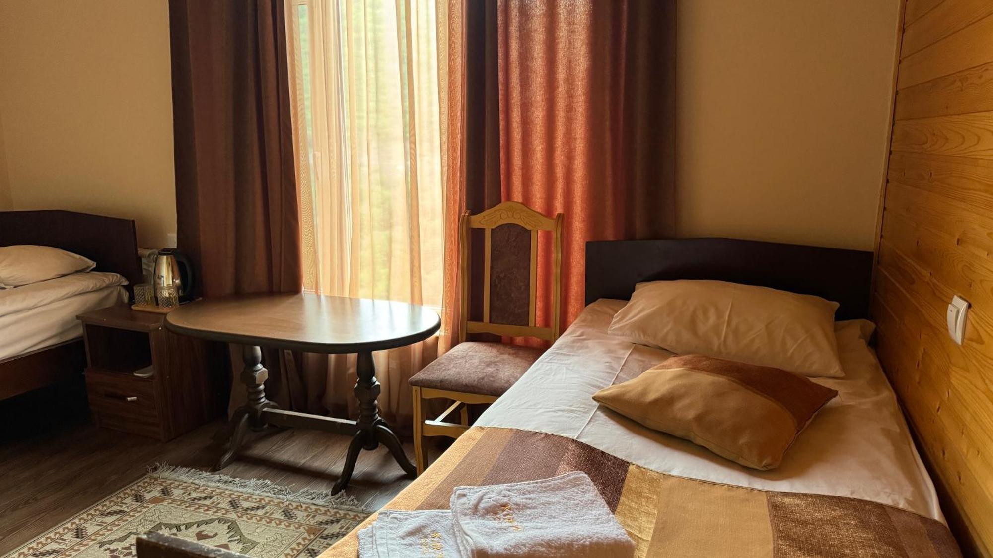 Kirch Hotel & Restaurant Goris Zewnętrze zdjęcie