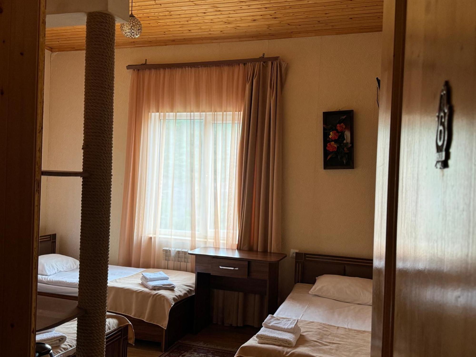 Kirch Hotel & Restaurant Goris Zewnętrze zdjęcie
