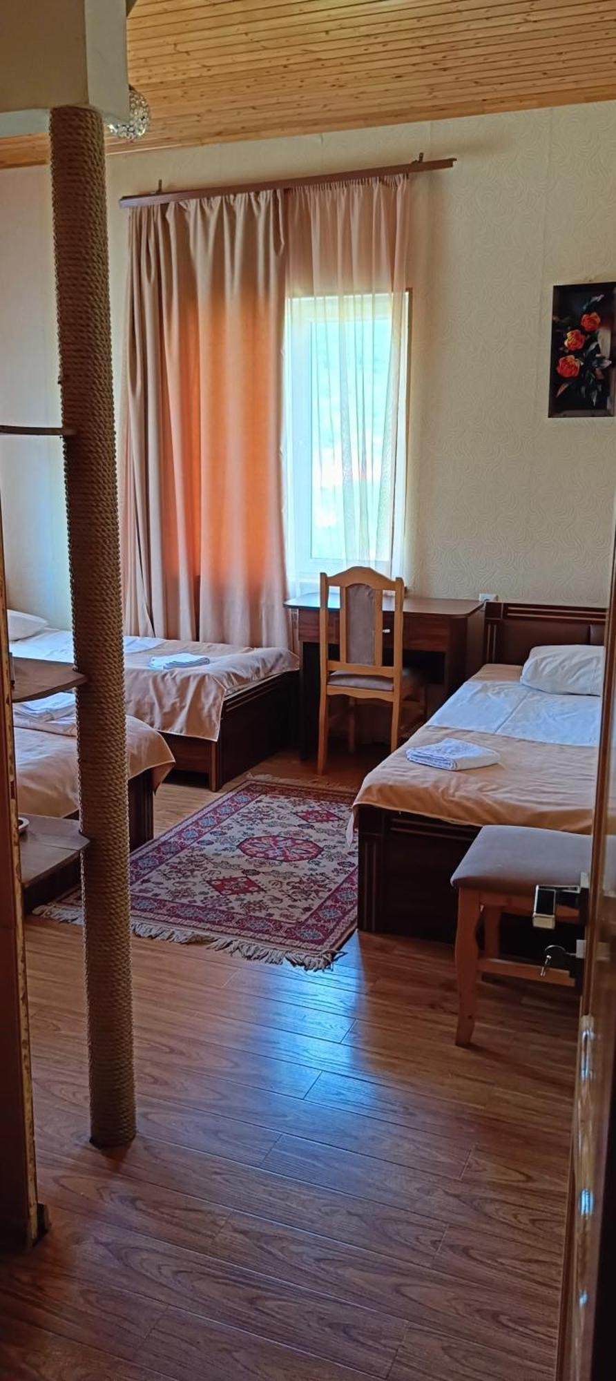 Kirch Hotel & Restaurant Goris Zewnętrze zdjęcie