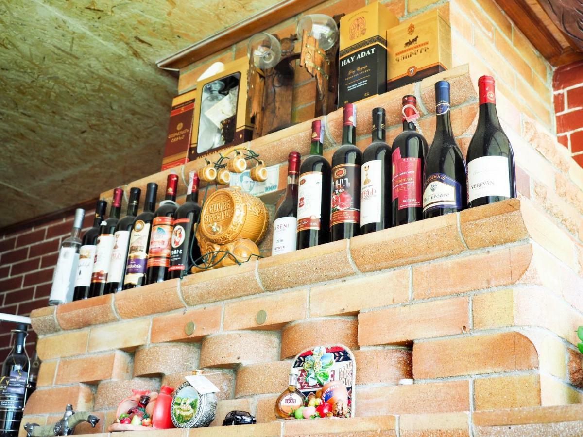 Kirch Hotel & Restaurant Goris Zewnętrze zdjęcie