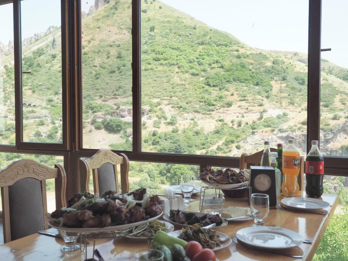 Kirch Hotel & Restaurant Goris Zewnętrze zdjęcie